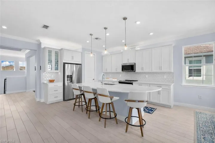4620 Arboretum Cir 201, Naples, Florida 34112