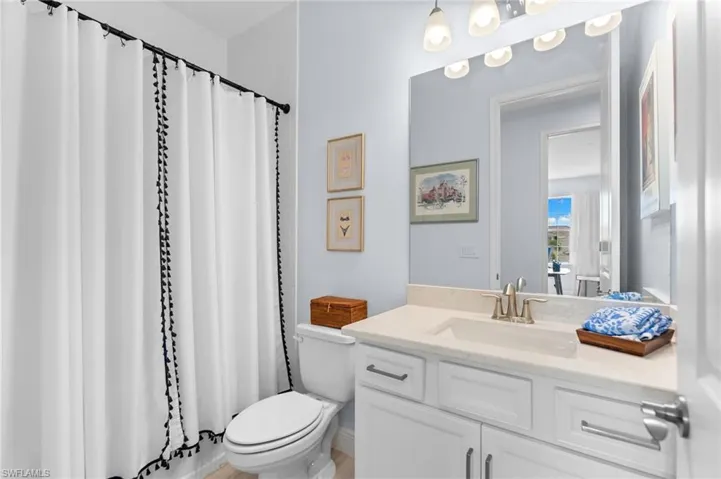 4620 Arboretum Cir 201, Naples, Florida 34112