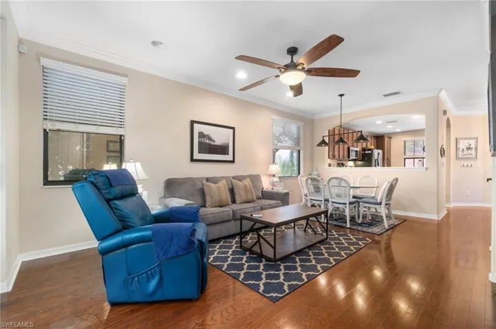 1347  Kendari  TER, Naples, FL 34113