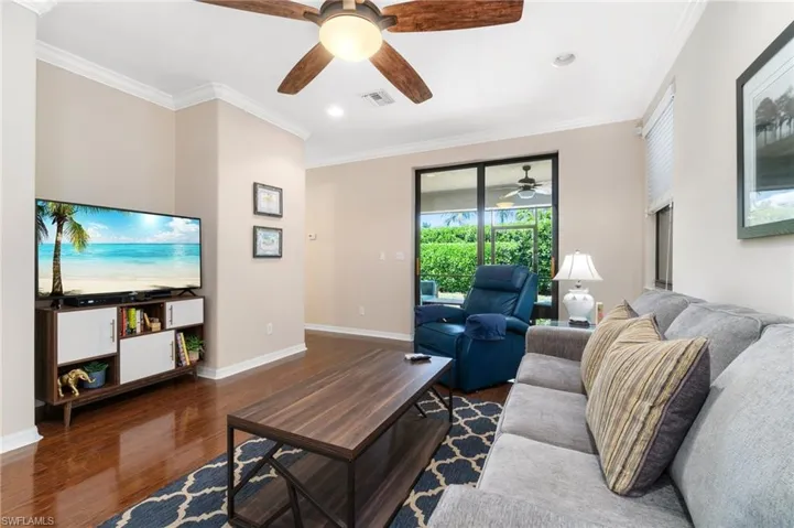 1347  Kendari  TER, Naples, FL 34113