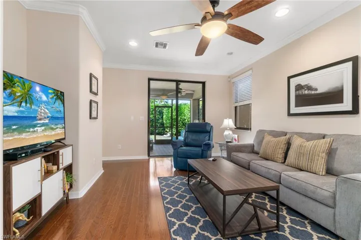 1347  Kendari  TER, Naples, FL 34113