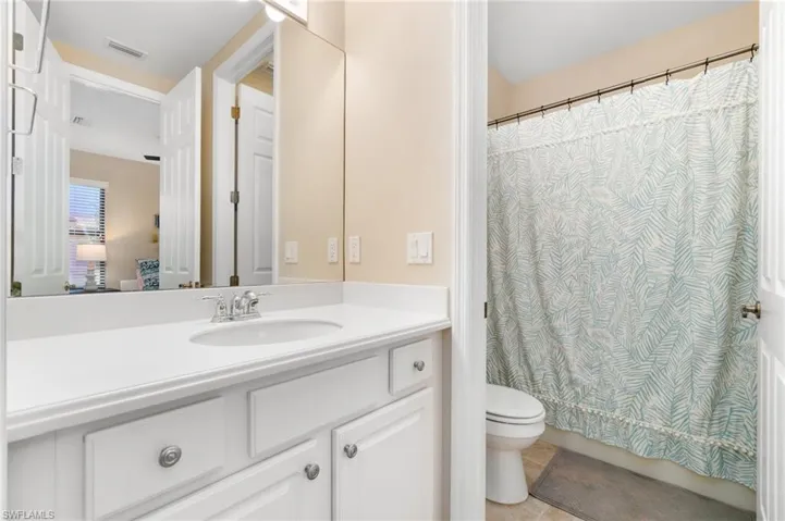 1347  Kendari  TER, Naples, FL 34113