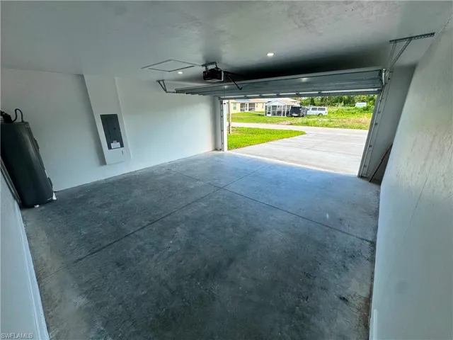 3707 32nd St Sw, Lehigh Acres, Florida 33976