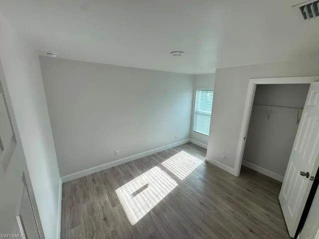 3707 32nd St Sw, Lehigh Acres, Florida 33976