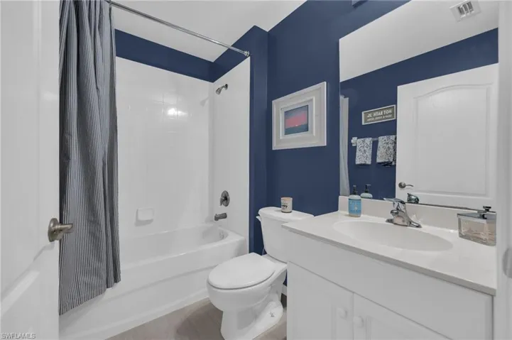 3495 Laurel Greens Ln S 101, Naples, Florida 34119