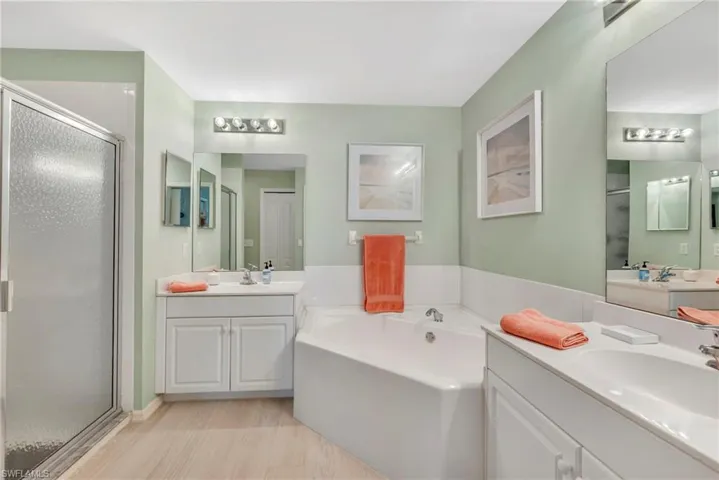 3495 Laurel Greens Ln S 101, Naples, Florida 34119