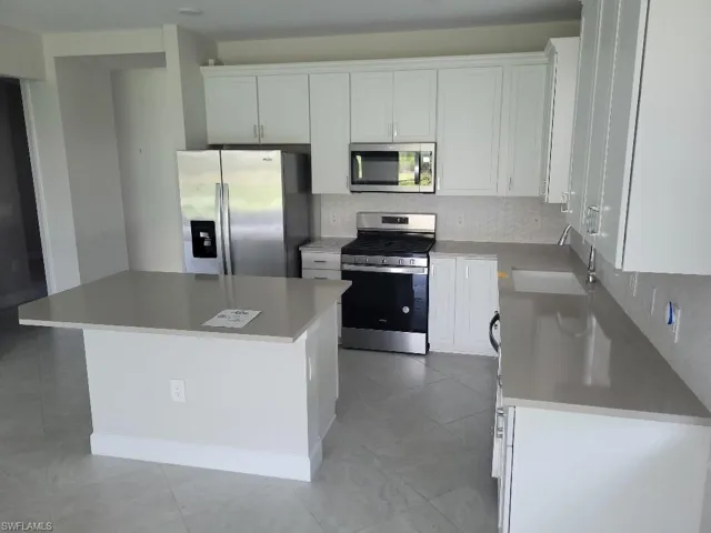 17373 Corsini Dr, Fort Myers, Florida 33913