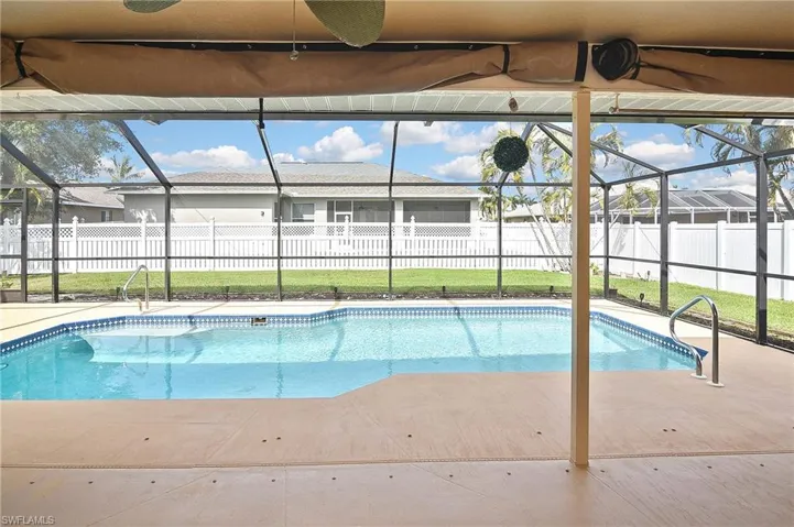 Pool Lanai