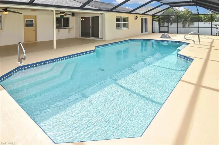 Pool Lanai