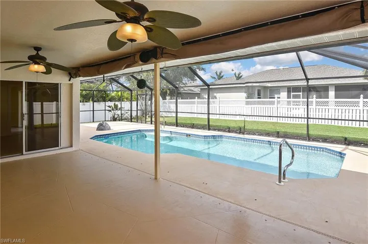 Pool Lanai