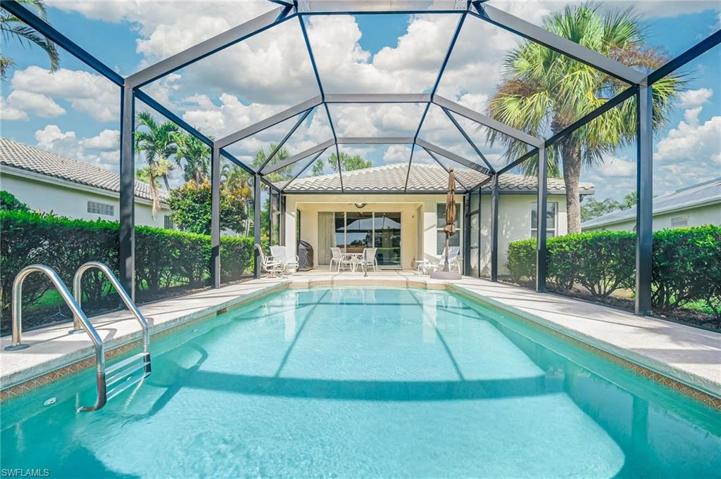 Pool rear