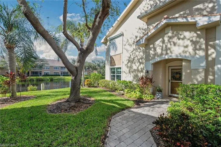 14600  Glen Cove  DR, Fort Myers, FL 33919