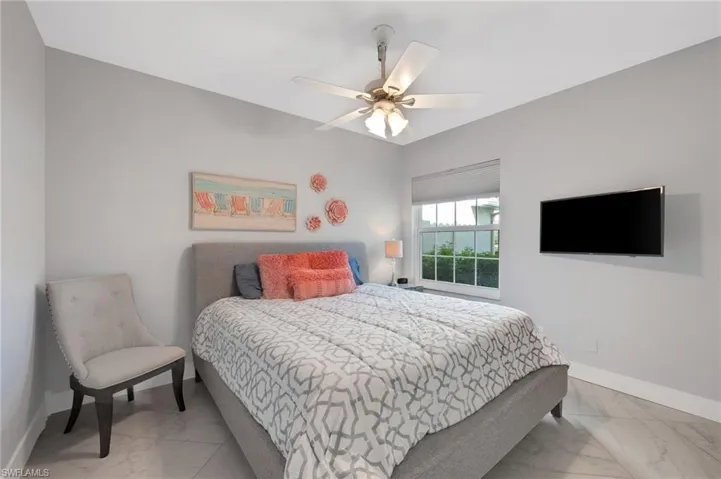 14600  Glen Cove  DR, Fort Myers, FL 33919