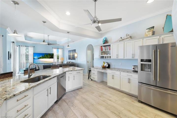 KITCHEN TO GREAT ROOM