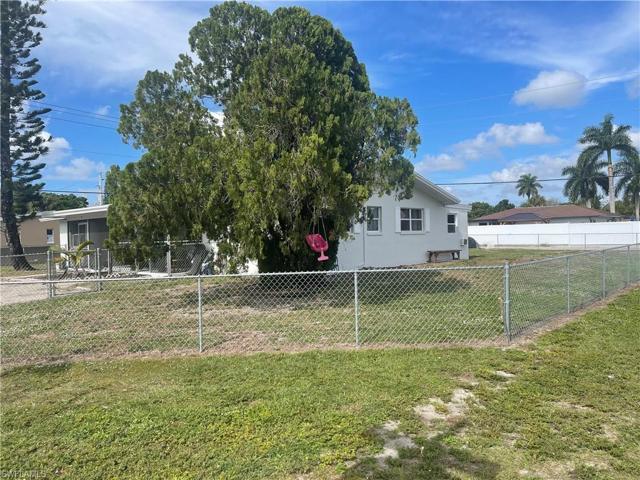 4375 Golden Gate PKWY, NAPLES FL 34116