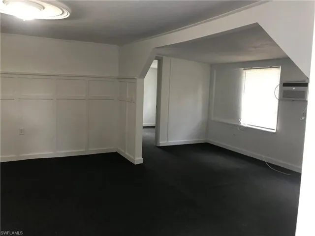 1748  Woodward  AVE, North Fort Myers, FL 33903