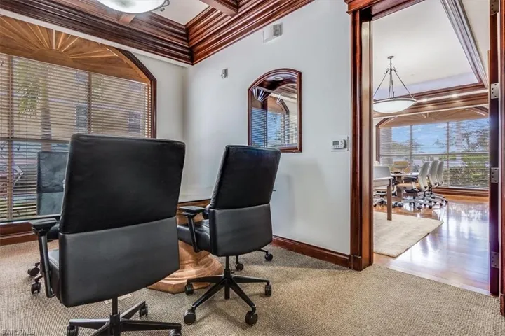 599 Tamiami Trl N 101, Naples, Florida 34102