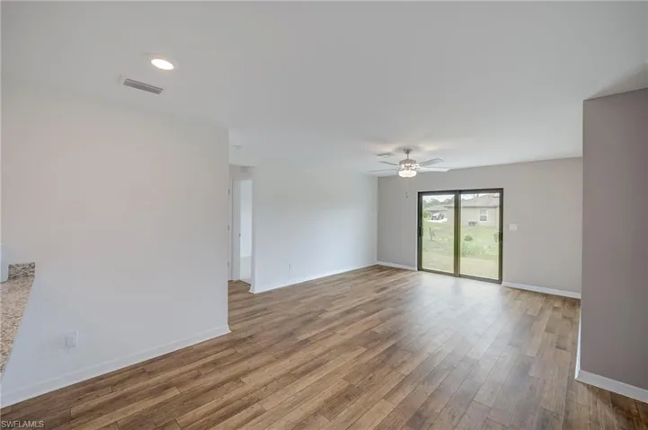 150 Blackstone Dr, Fort Myers, Florida 33913