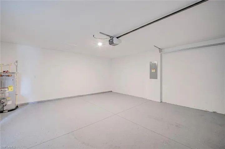 150 Blackstone Dr, Fort Myers, Florida 33913