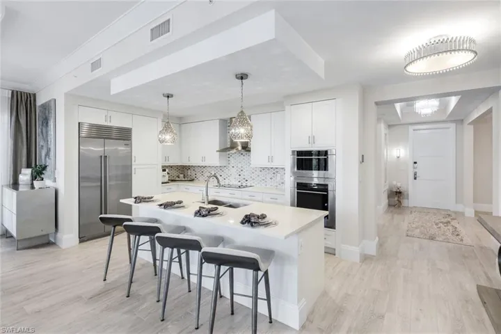 Chef's Kitchen with Subzero and Wolf Appliances
