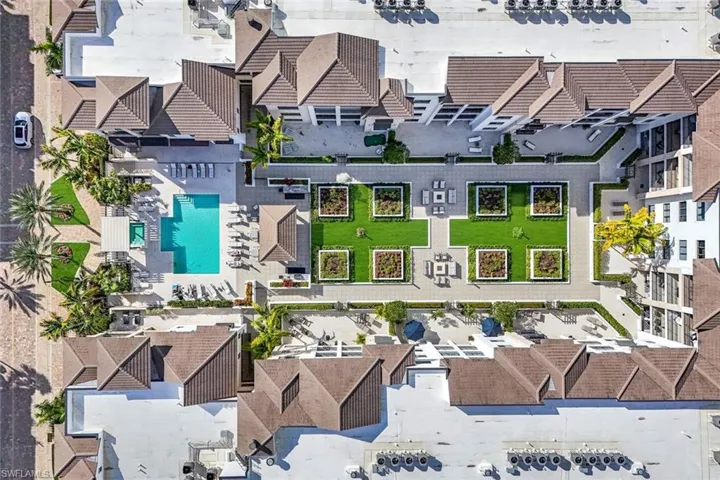 Naples Square III Amenity deck with Spa, Pool, Firepits, Grills, Club Room