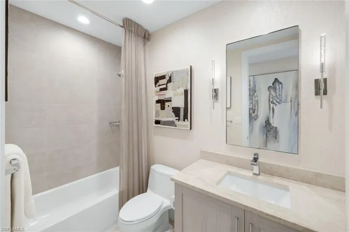 Guest Bath 2