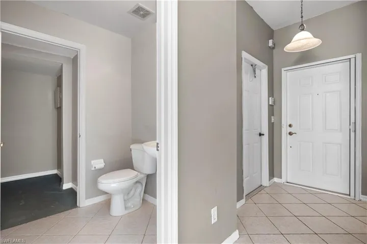 1st floor half Bathroom