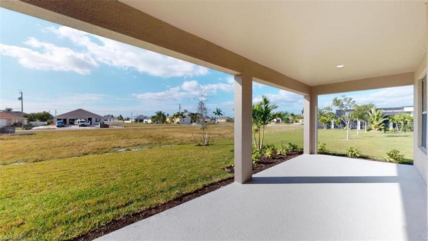 10 SW 34th Avenue