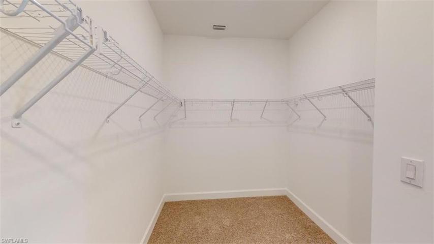 10 SW 34th Avenue