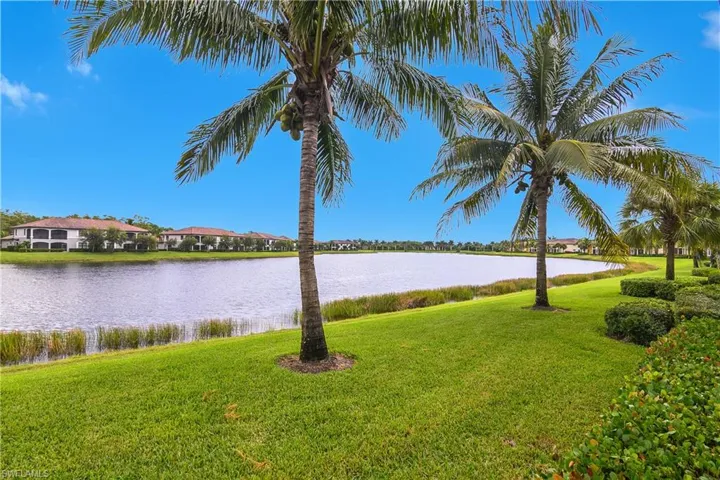 9533  AVELLINO  WAY, Naples, FL 34113