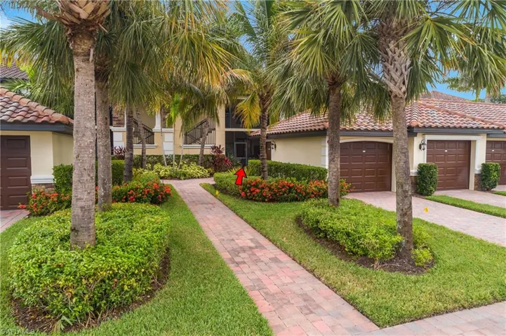 9533  AVELLINO  WAY, Naples, FL 34113