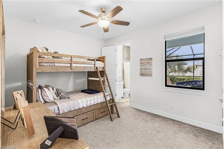 3306 Sw 3rd Ter, Cape Coral, Florida 33991