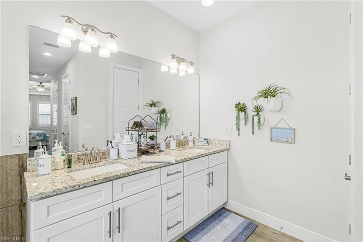 3306 Sw 3rd Ter, Cape Coral, Florida 33991