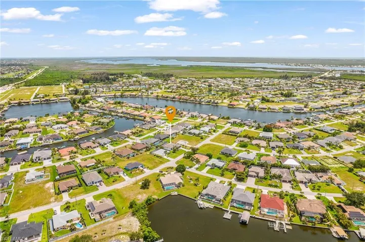 3306 Sw 3rd Ter, Cape Coral, Florida 33991