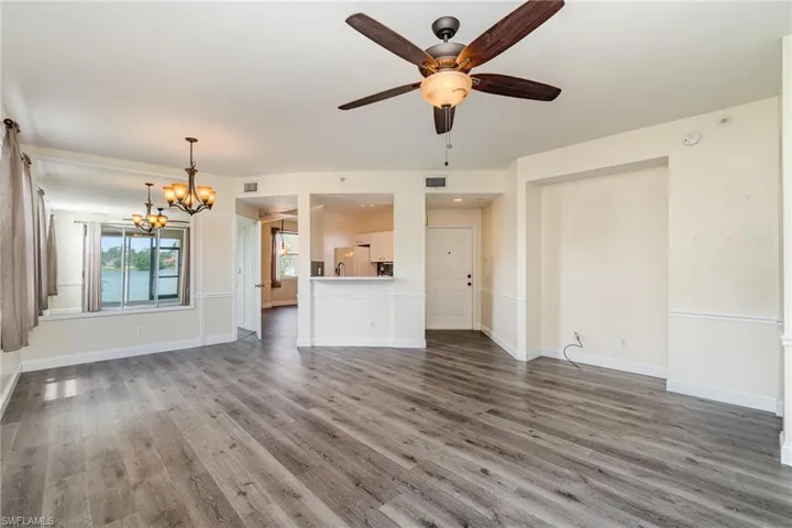 2408 Millcreek Ln 104, Naples, Florida 34119