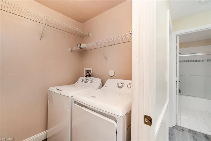 2408 Millcreek Ln 104, Naples, Florida 34119