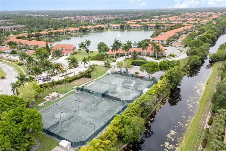 2408 Millcreek Ln 104, Naples, Florida 34119