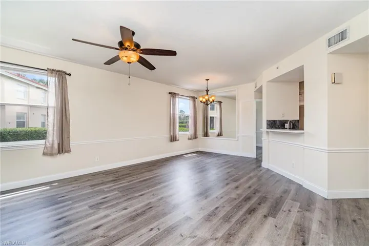2408 Millcreek Ln 104, Naples, Florida 34119