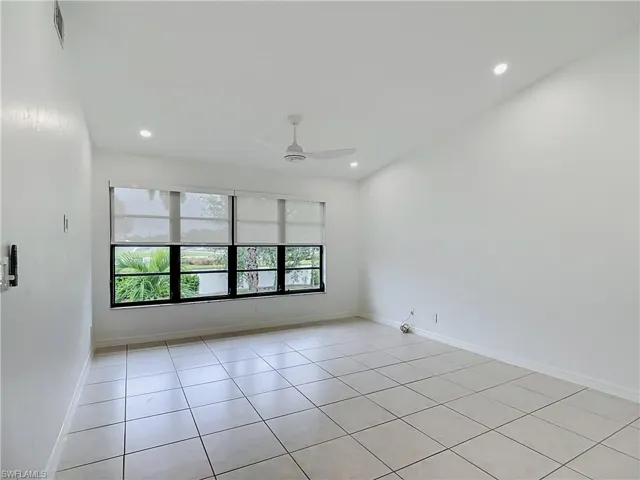 4079 Northlight Dr 2, Naples, Florida 34112