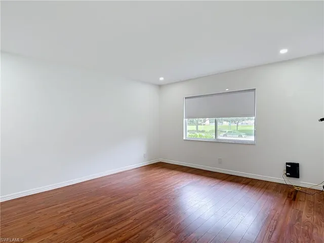 4079 Northlight Dr 2, Naples, Florida 34112