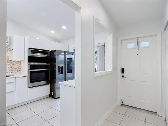 4079 Northlight Dr 2, Naples, Florida 34112