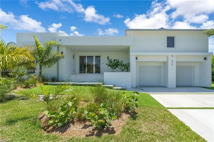 824 Rose Ct, Marco Island, Florida 34145