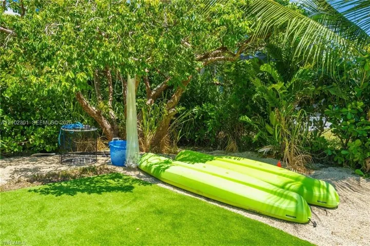 824 Rose Ct, Marco Island, Florida 34145