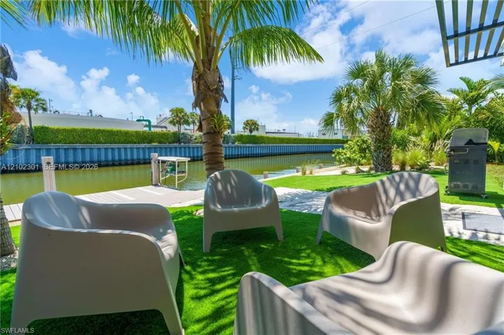 824 Rose Ct, Marco Island, Florida 34145