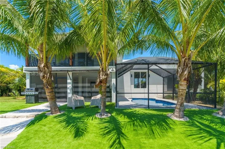 824 Rose Ct, Marco Island, Florida 34145