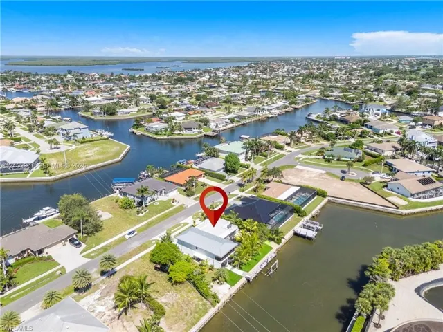 824 Rose Ct, Marco Island, Florida 34145