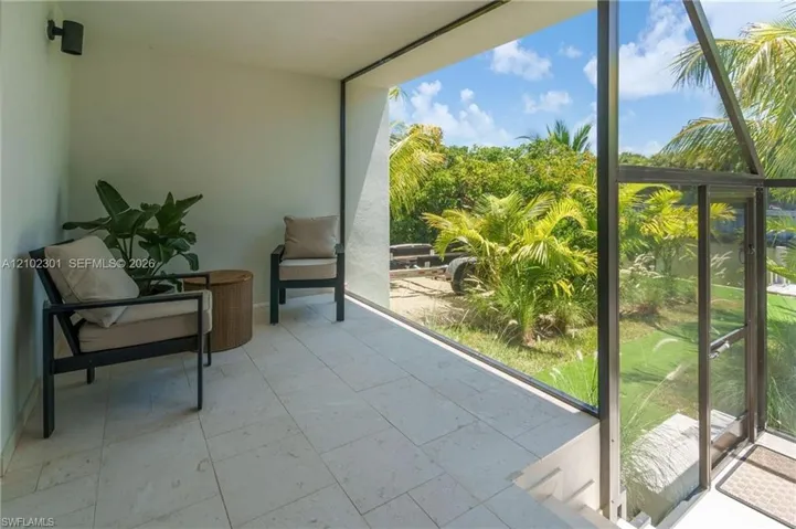 824 Rose Ct, Marco Island, Florida 34145