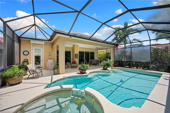 973 Tierra Lago Way, Naples, Florida 34119
