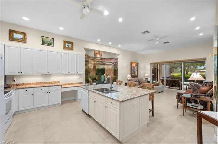 973 Tierra Lago Way, Naples, Florida 34119