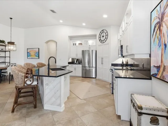 1259 Rialto Way 201, Naples, Florida 34114